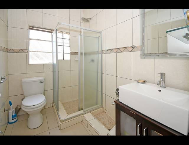 3 BEDROOM HOUSE FOR SALE IN CROSBY
